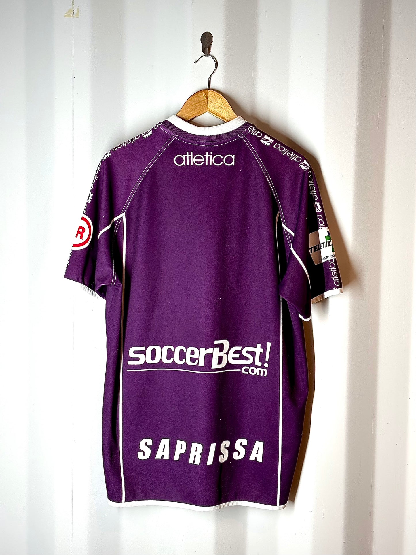 Camiseta local Saprissa Atlética 2000 espalda