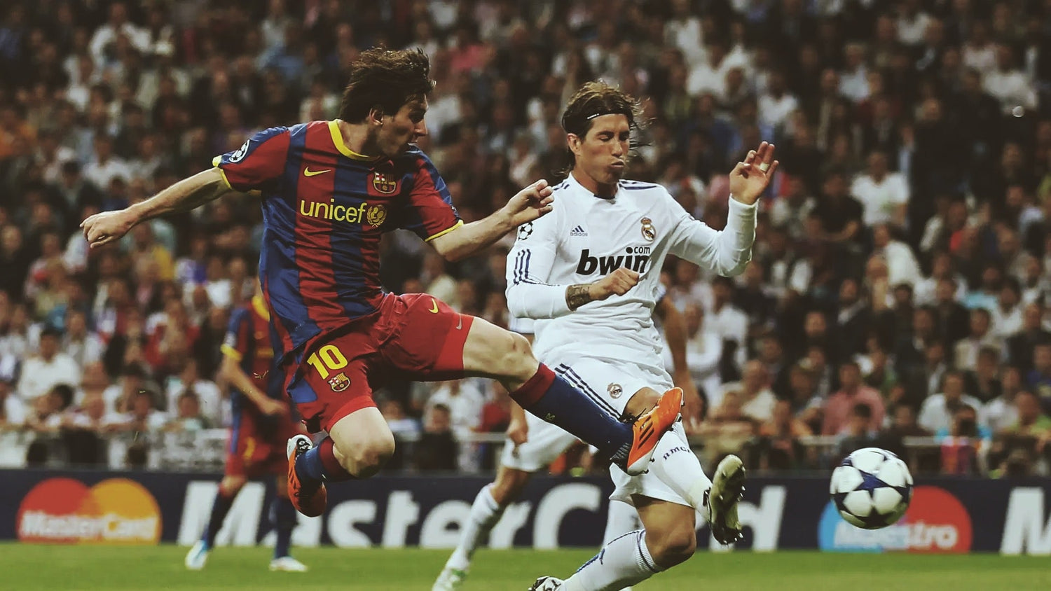 Messi y Ramos en un clásico español