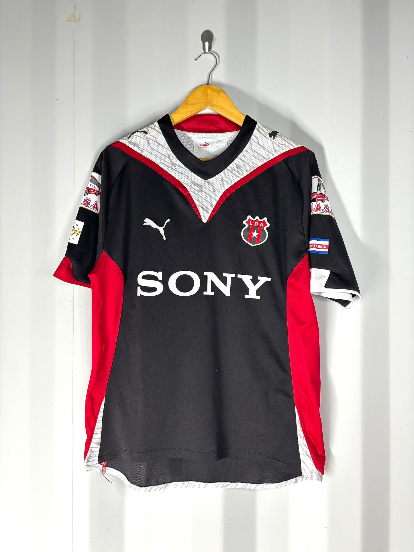 Camiseta Alajuelense Puma 2010 original | Tercer uniforme | Talla L (reduce a "M")