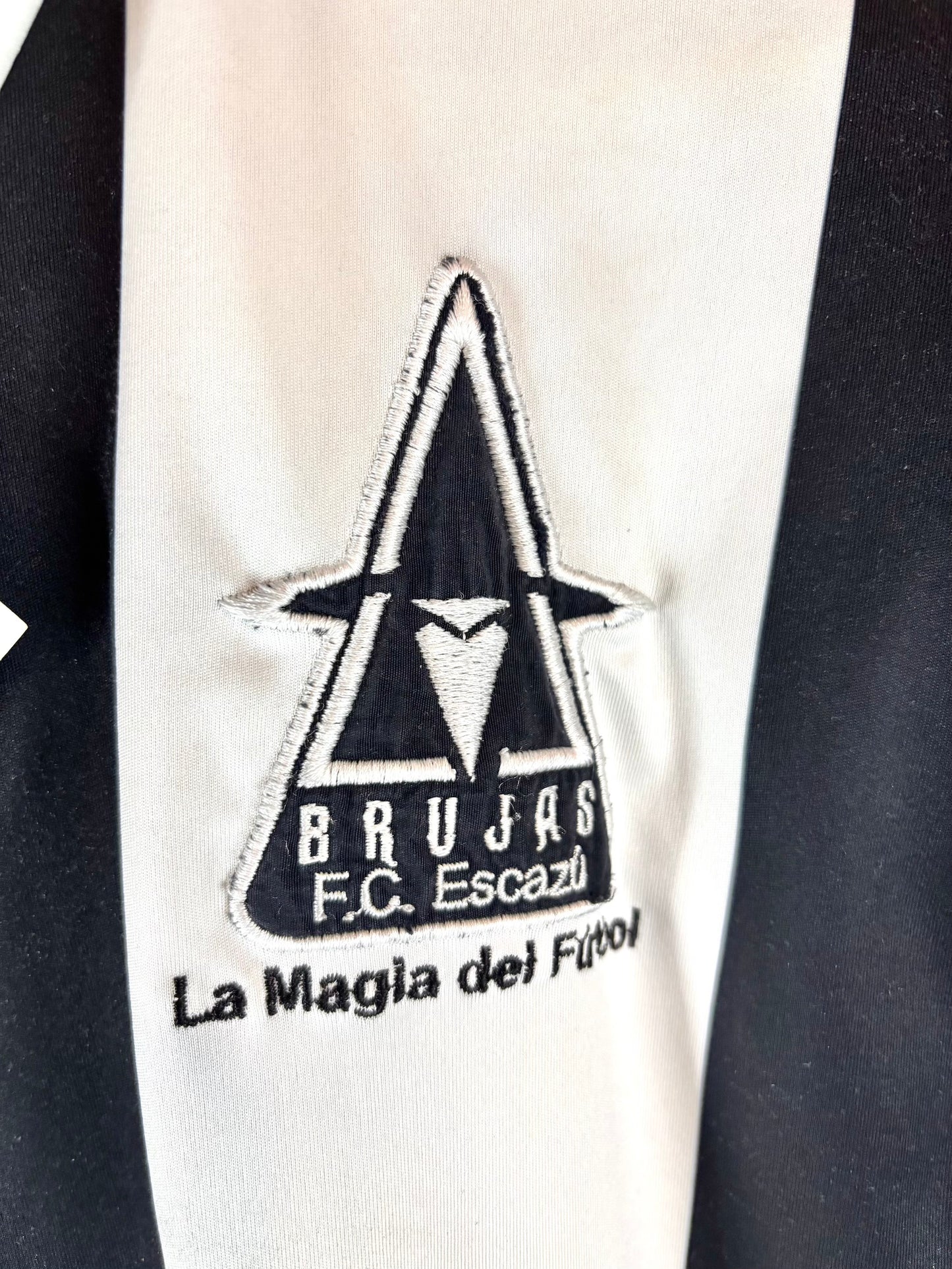 Logo Brujas de Escazú camiseta Kappa 2008