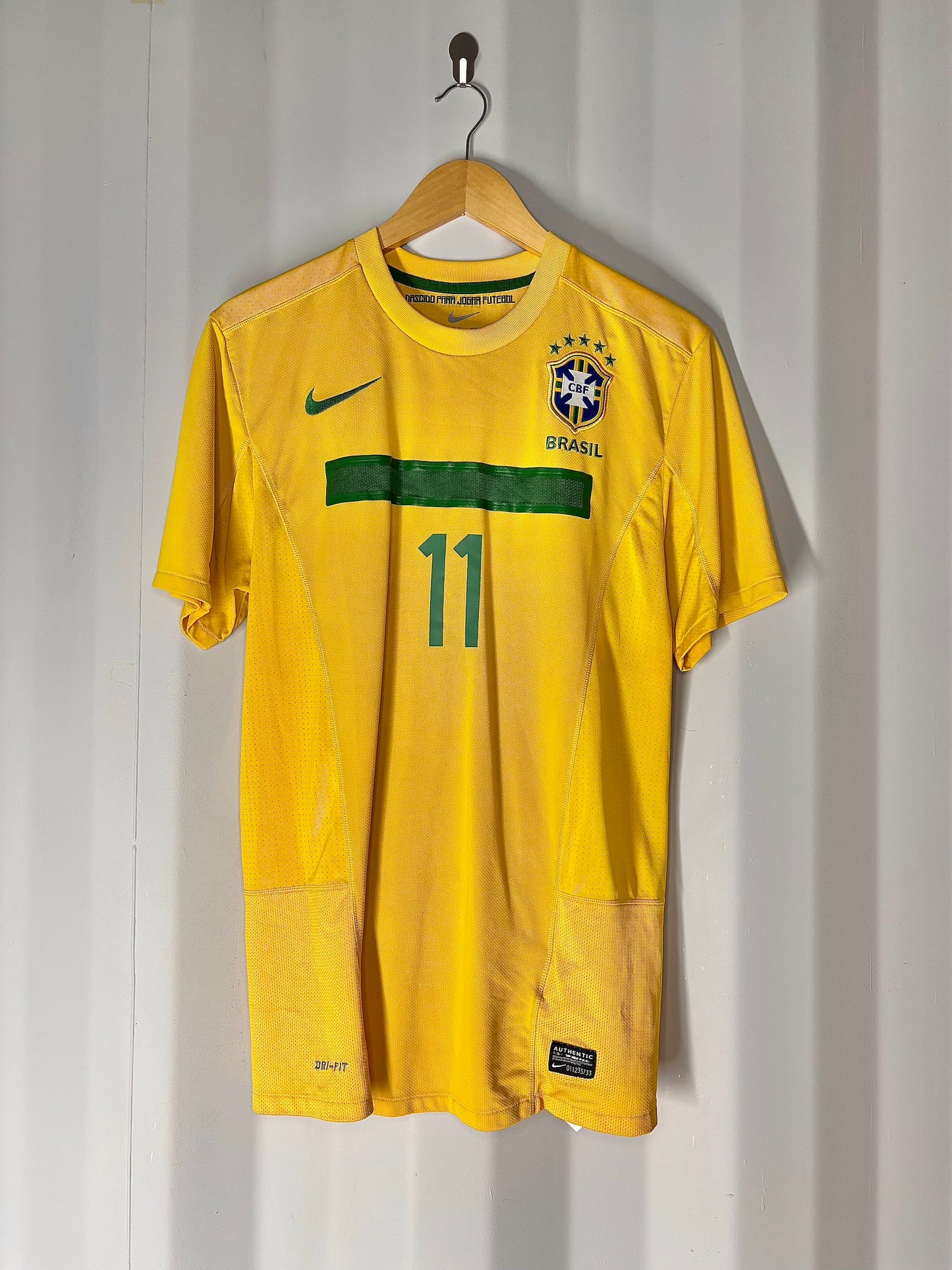 Camiseta local Brasil Neymar 2011