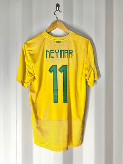Camiseta local Brasil Neymar 2011 dorsal 