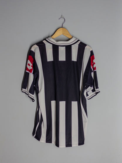 Camiseta de local de la Juventus Lotto 2001 versión mexicana original back