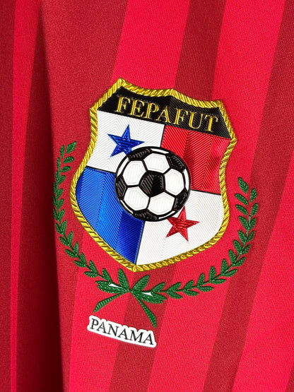 Camiseta local Panamá 2015 New Balance escudo