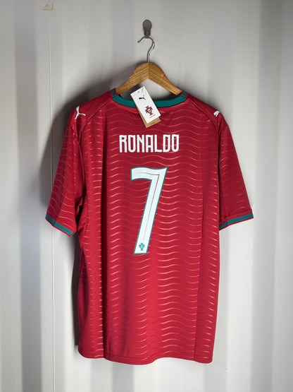 Camiseta de local Portugal Cristiano Ronaldo Puma 2026 
