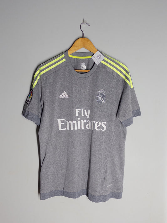 Camiseta Real Madrid Adidas 2015 original Visita Talla M
