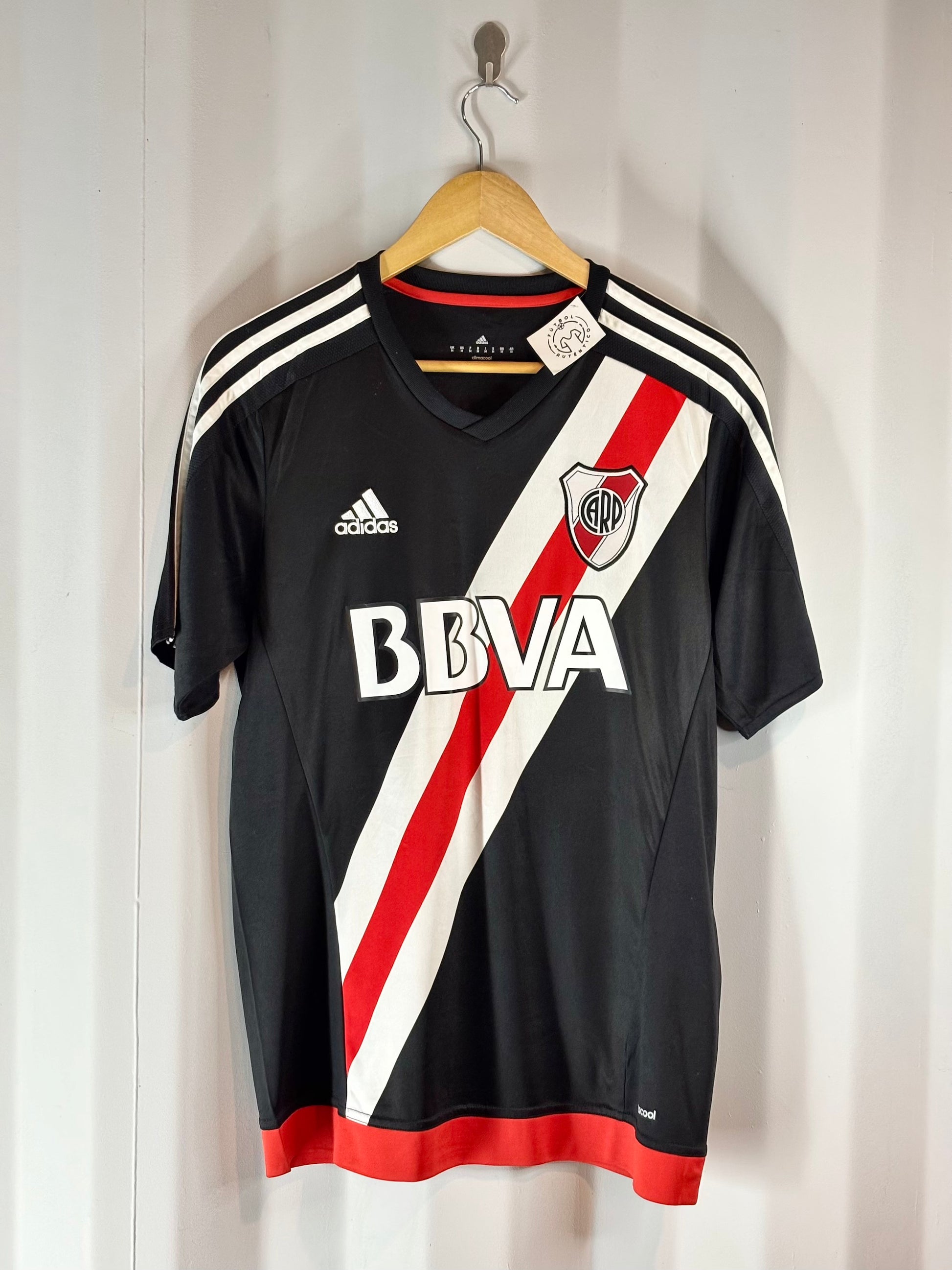 Camiseta River Plate 2016 cuarta equipación Adidas Ponzio frente