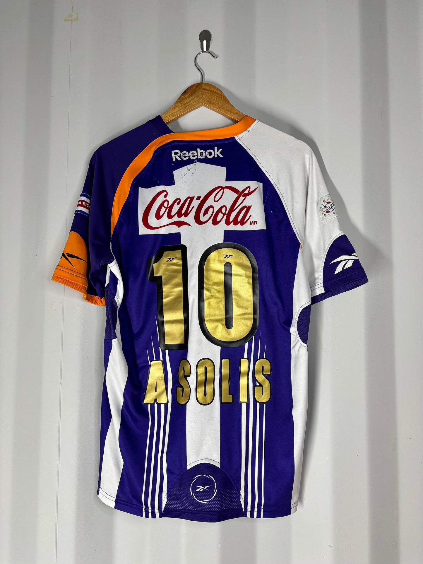 Camiseta de Saprissa temporada 2010 Reebok con dorsal de Alonso Solís