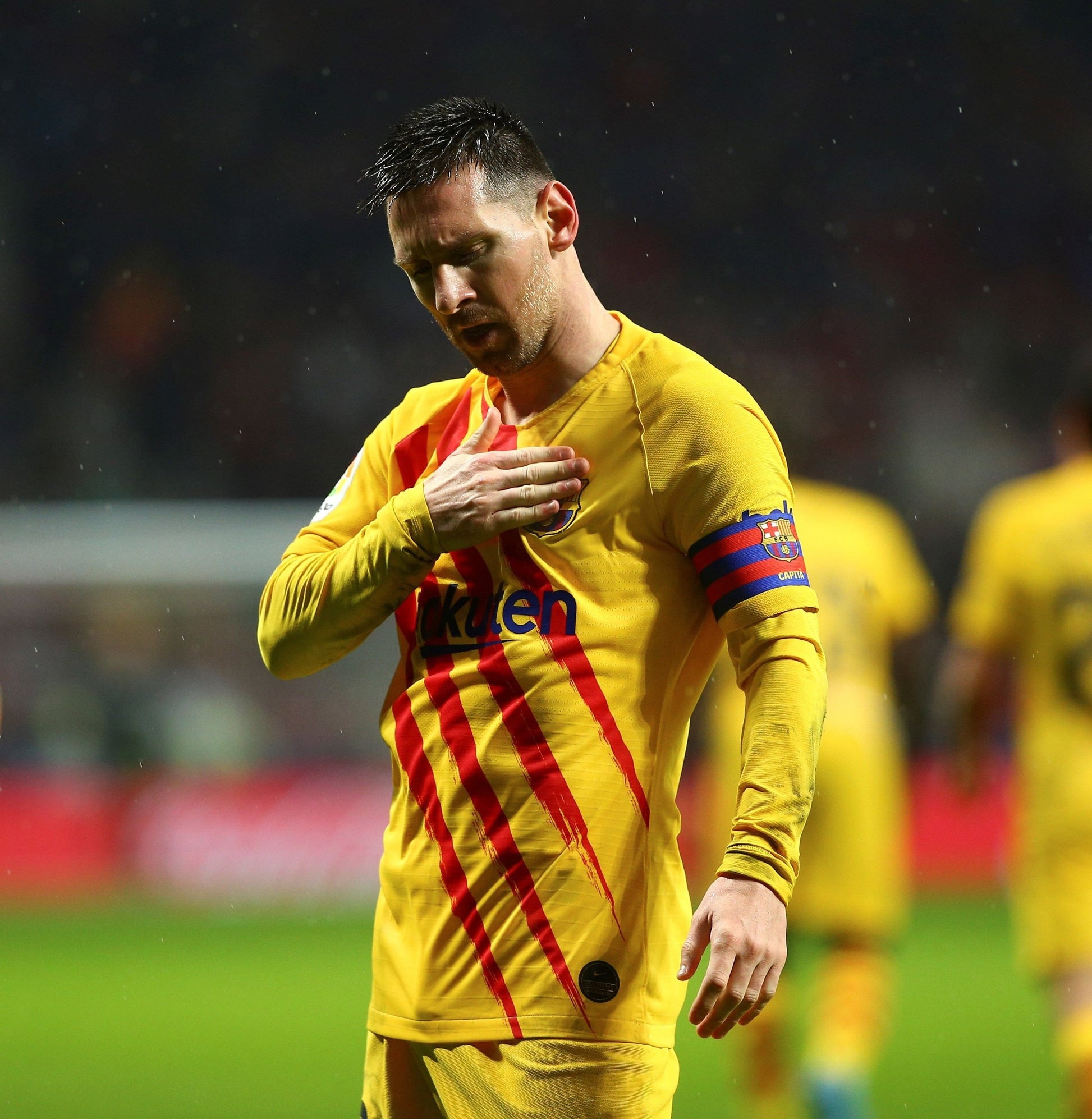 Lionel Messi vistiendo la camiseta Senyera 2019 Nike