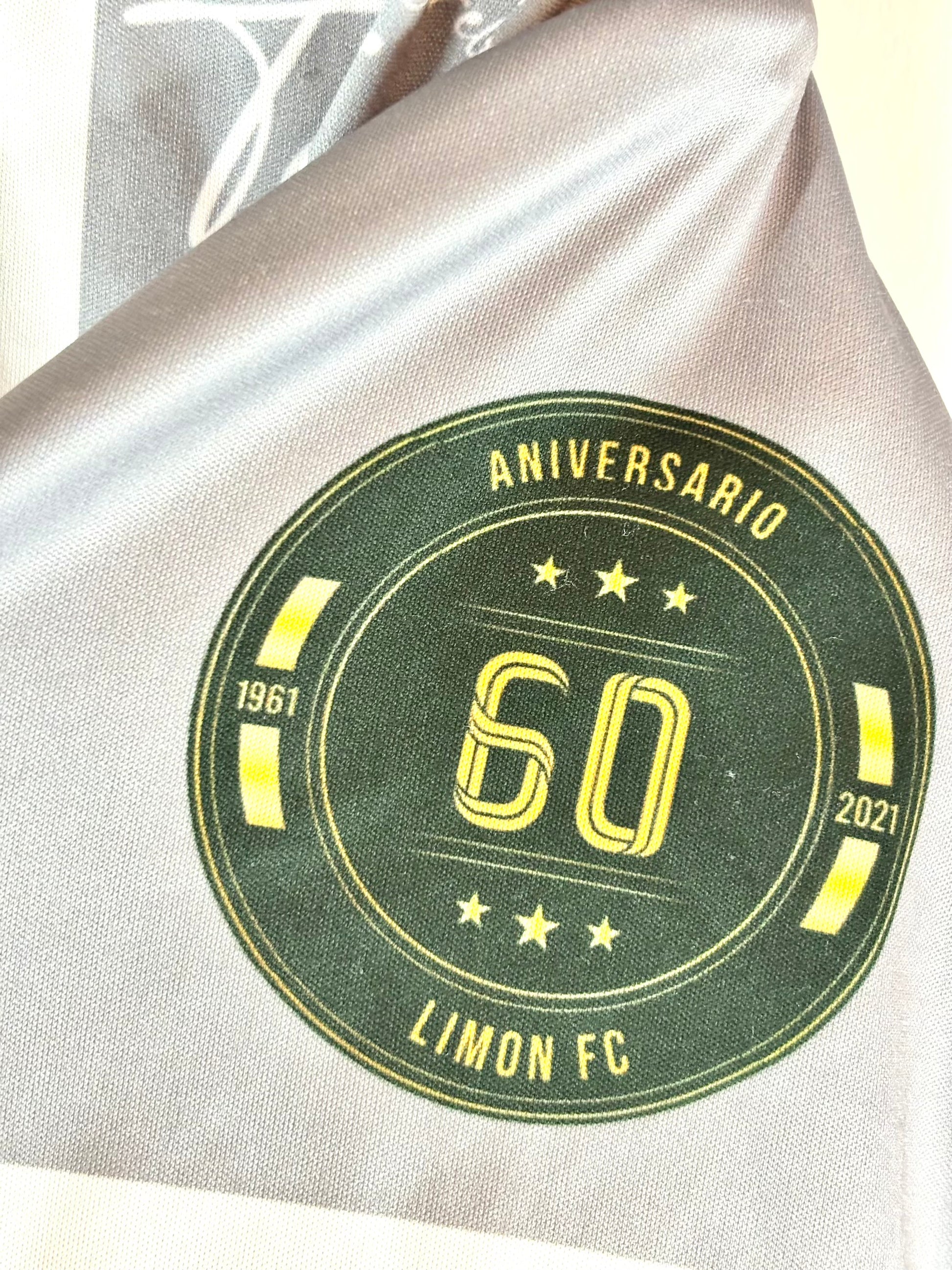 Camiseta Limón visitante 2020 utilería Costa Rica 60 aniversario