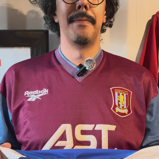 Video explicativo de la camiseta Brescia usada por Gilberto Martínez marca Kappa