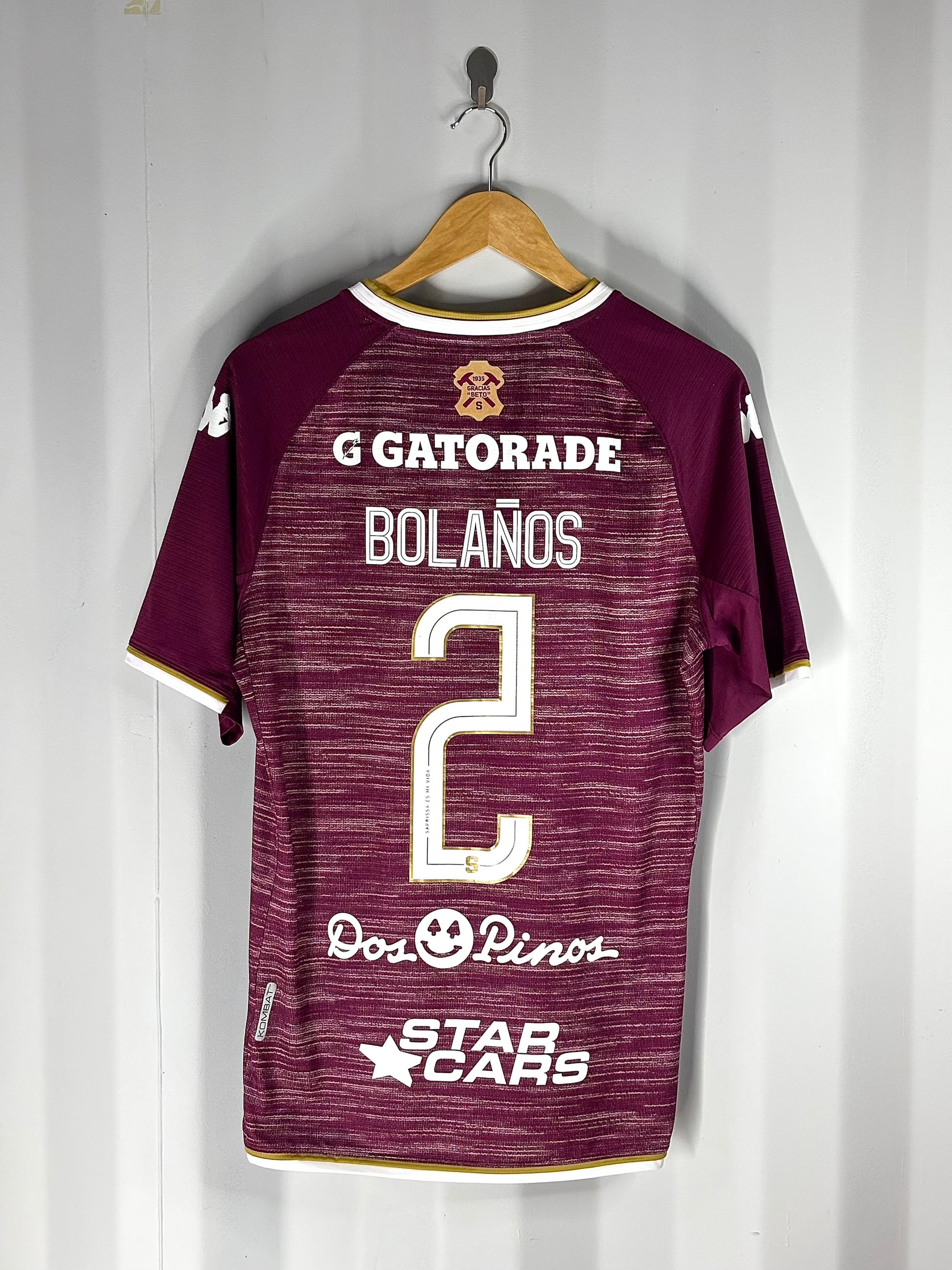 Camiseta Kappa tercer uniforme Saprissa 2022 con el dorsal de Christian Bolaños.